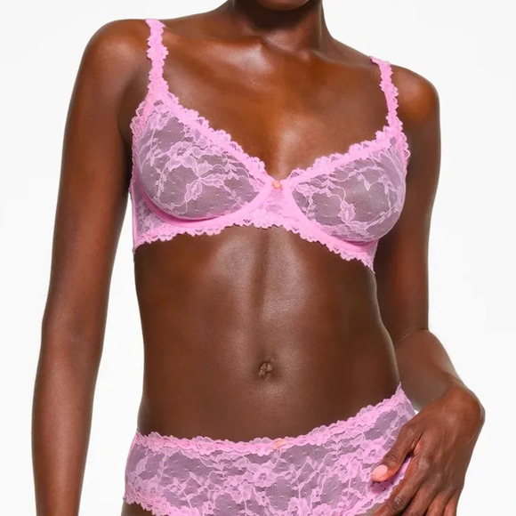 Skims Stretch lace‎ Intimates underwire scoop bra Pink BA-SCP-3575 size 40B - Picture 1 of 8